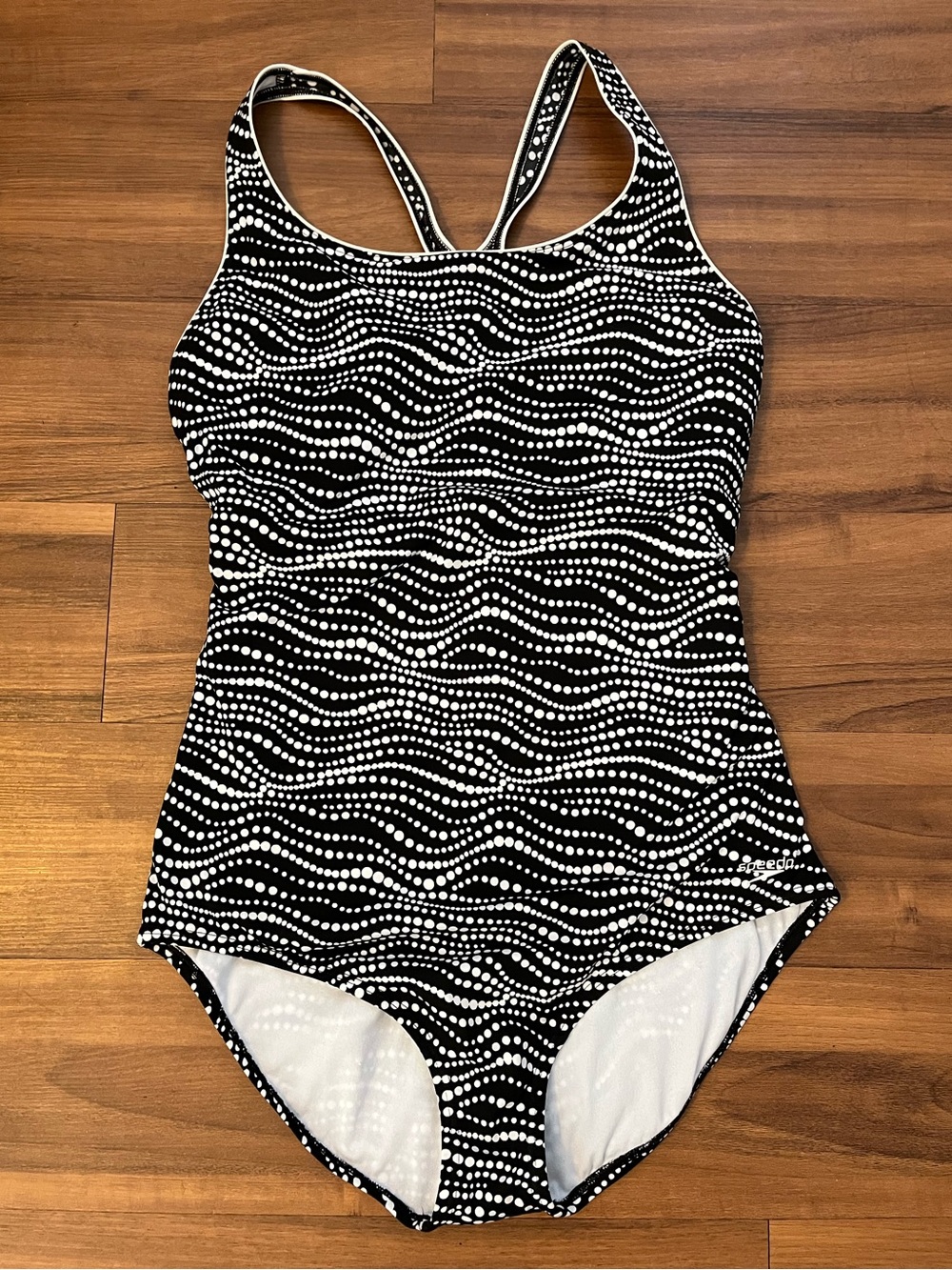 Women’s Speedo One-Piece Bathing Suit - Size 16